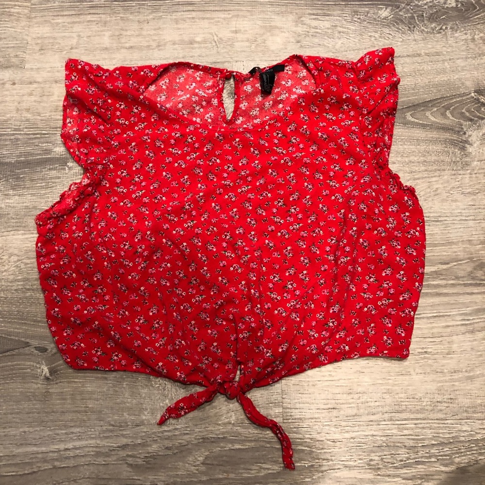 Super cute tie crop top
